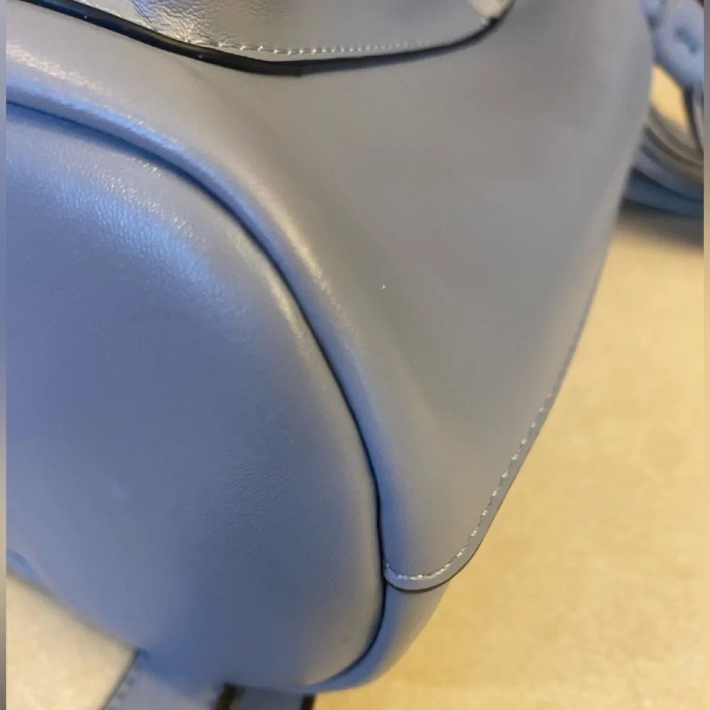 KC JAGGER Light Blue Leather Backpack w/Detachable Insert Pouch, EUC (Like New)
